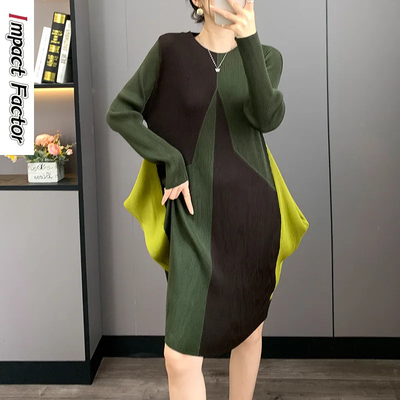 miyake-plisse-nouvelle-robe-ample-pour-femmes-design-sens-couleur-irreguliere-contraste-mince-2025-automne-et-hiver-jupe-plissee