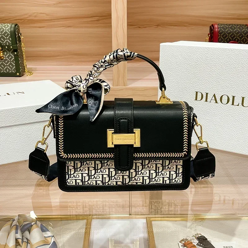 Famoso marchio di marca di lusso di design con pannelli piccole borse quadrate borse a tracolla a tracolla di alta qualità borsa in pelle da donna di moda