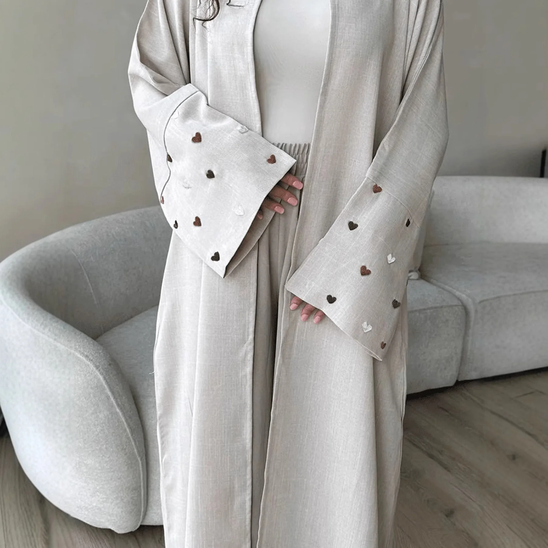 Women's Love Heart Embroidery Muslim Abaya Elegant Loose Ramadan Eid Dubai Arab Long Robe Islam Fashion Abayas For Femme Musulma