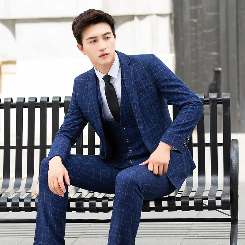 

Men's British high-end (suit + vest + trousers) fashion gentleman business handsome leisure slim three-piece suit