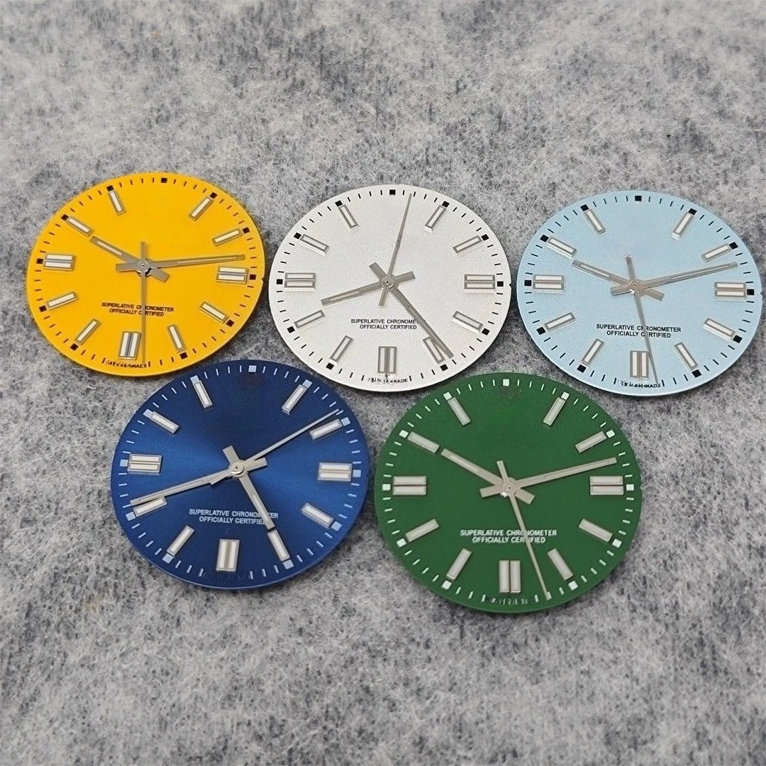 28.5 مللي متر ساعة R الطلب مجموعة الجليد الأزرق BGW9 مضيئة دون تاريخ ساعة وجوه تعديل 134300 المحار الهاتفي لحركة 2813 2824 2836 #1