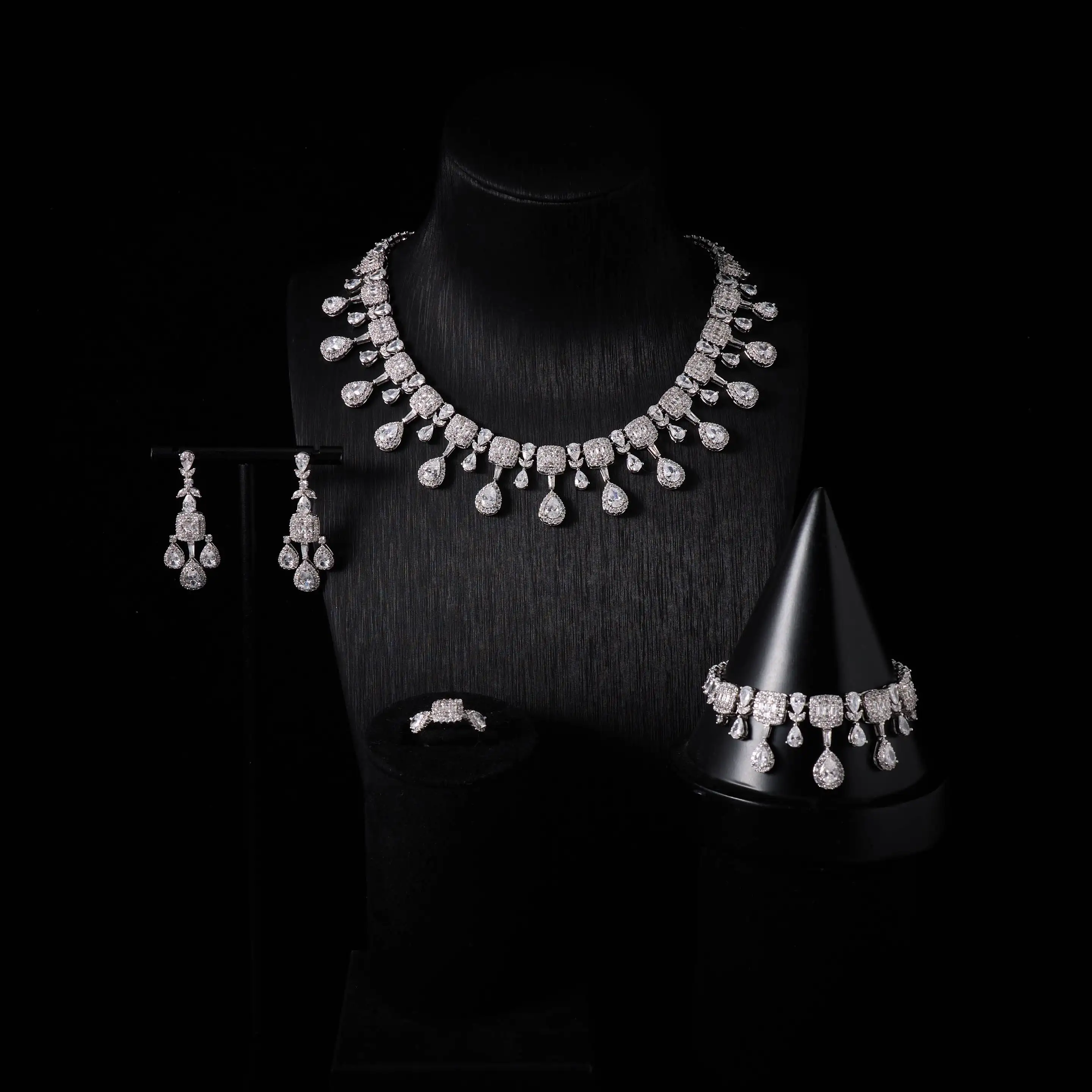 

IN JEWELIFE Luxury Dubai Bridal Jewelry Set for Women Cubic Zirconia Necklace Wedding Accessories Elegant CZ Jewellery 00093