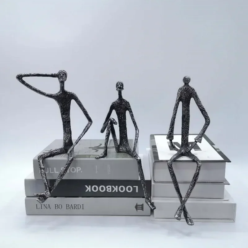 

Creative Abstract Metal Human Sculpture Cast Iron Black Person Desktop Ornament Living Room Decoration Artist Modern Home Decor