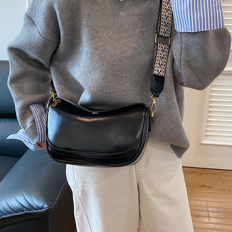 Bolso de tendencia de moda de París, bolso cruzado con cremallera a la moda, bolso de hombro con correa de cadena para mujer, bolso informal para mujer al aire libre