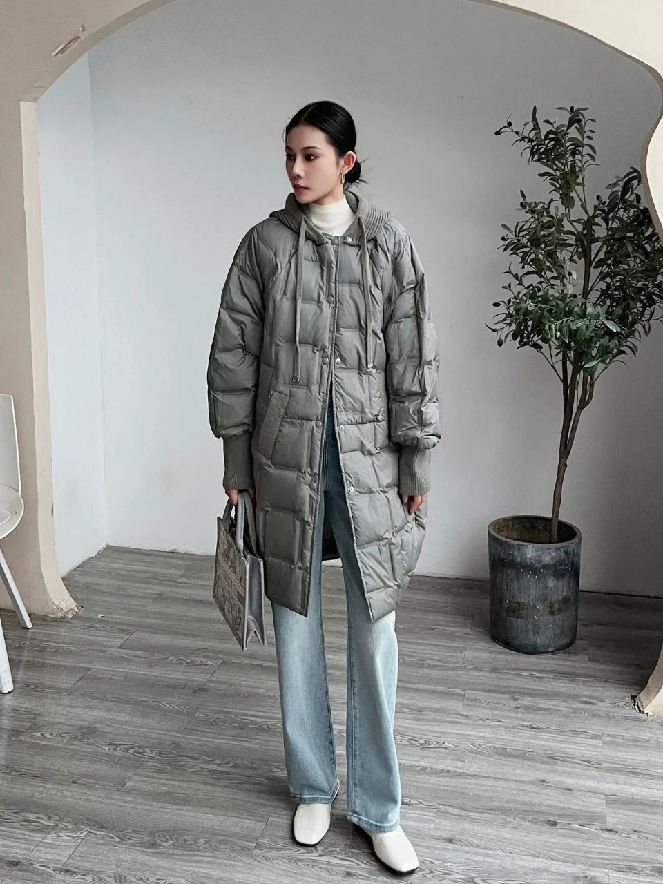 Winter Hooded Solid Mid Length Down Jacket Female Single Breasted Warm Outwears Coat Women White Duck Down Parker Down Jackets
