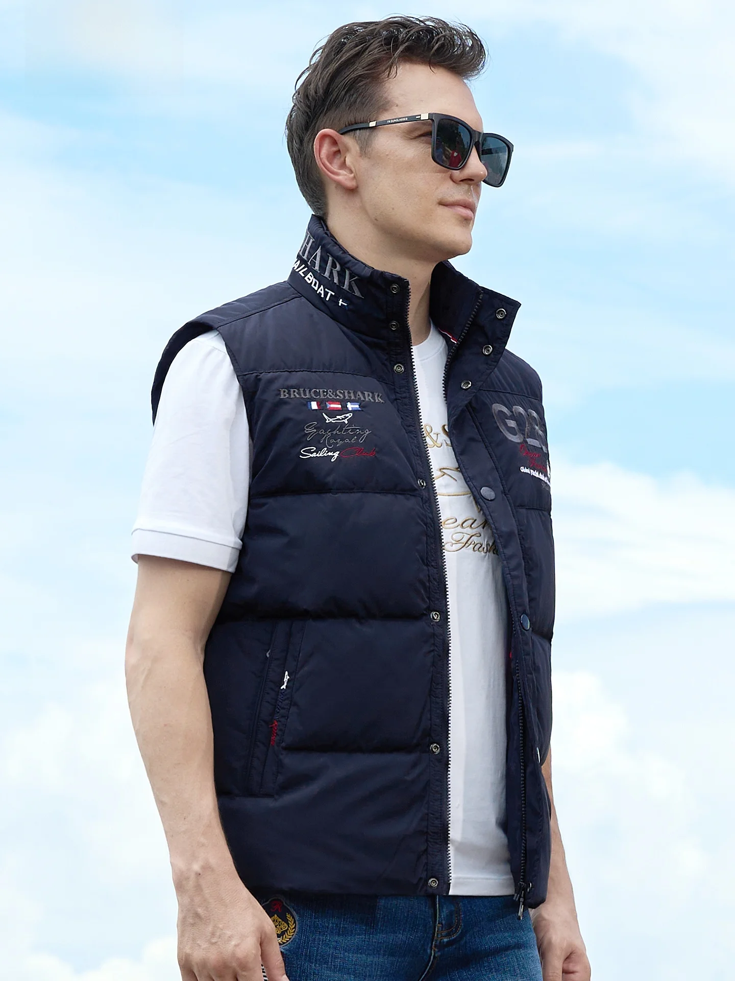 

Men's Fashion Urban Winter Thickened down Vest Bruce Shark Brand Embroidered Outerwear Casual Stylish Backless Jacket