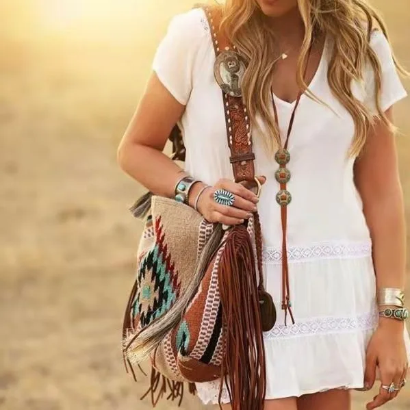 

2025 New Bohemian Handwoven Bag - Women's Large Shoulder Tote, Cotton-Linen with Tassels, Euro-American Casual Style