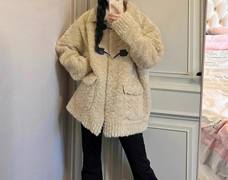 

Lamb Wool Coat for Women New Winter Outfit High-End Feel Thickened Warm Cotton Jacket Loose Slimming Overcoat