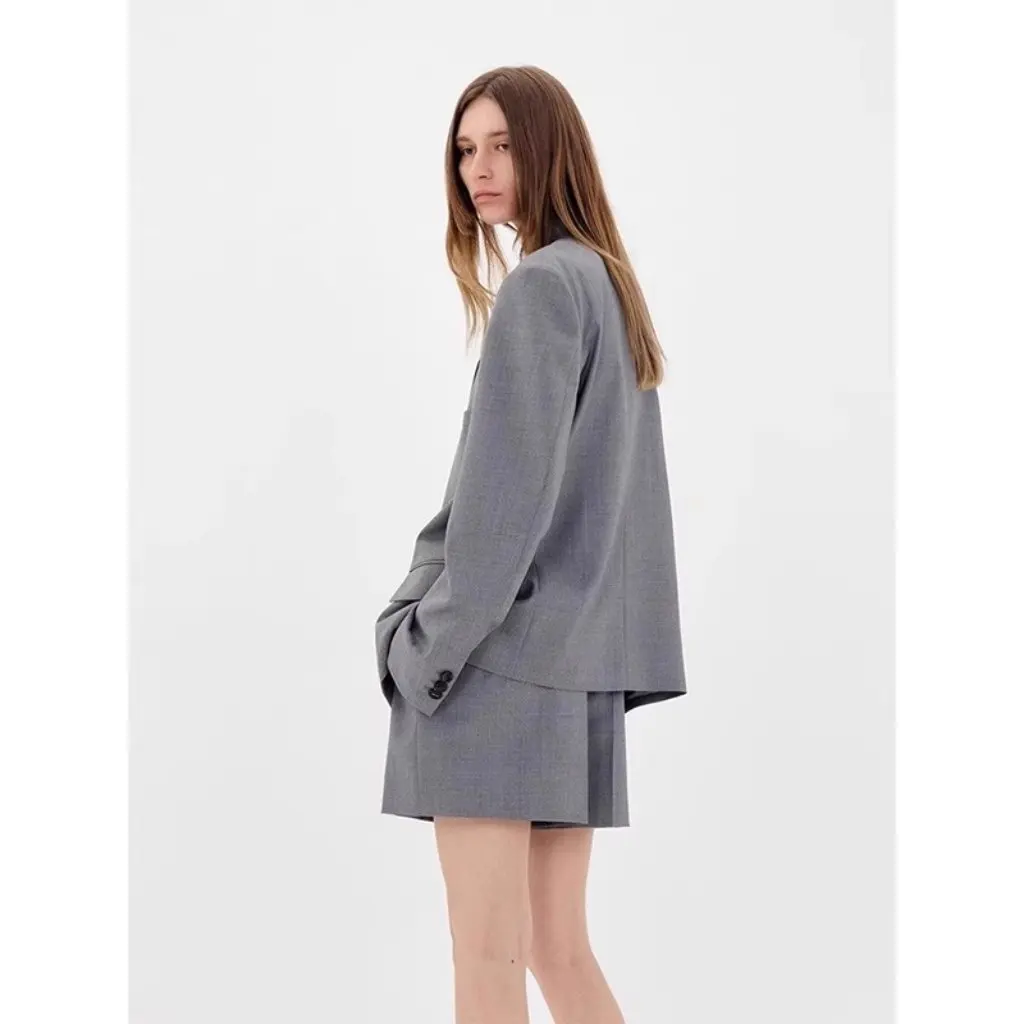 

Women's Low Cla**Ic Wool Blazer Loose Wide Shoulder Design Temperament Suit Spring Autumn Fashion Upperwear