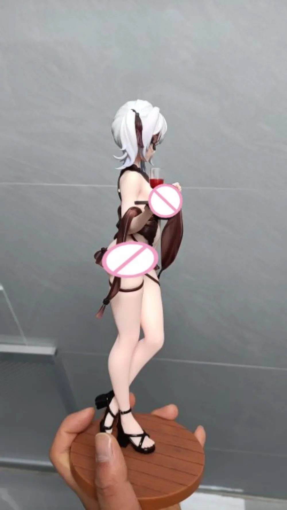 Em estoque 100% original animester cynthia anime figura de ação sexy série brilhante garçonete decoração ornamentos modelo adulto brinquedo