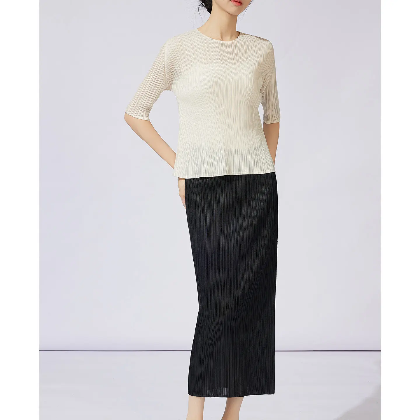 

Miyake Pleated 2026 New Spring Light Mature Simple Wind Pleated Half-body Skirt Women High Waist Commuter Medium-length Skirt