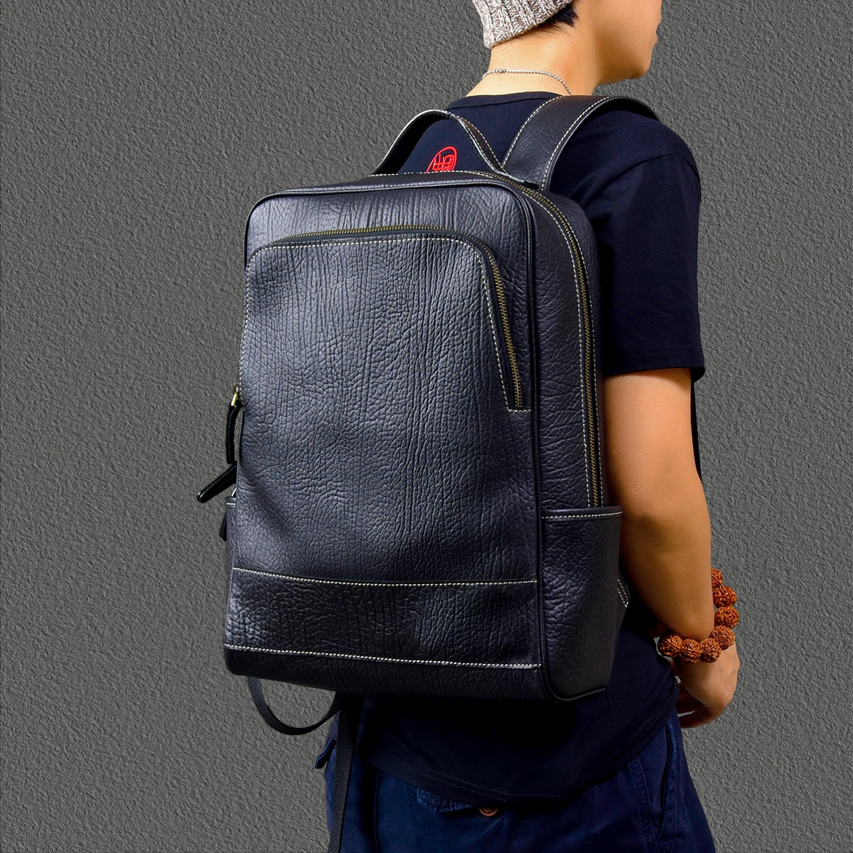 

Vintage high-quality first layer cowhide men's laptop backpack simple designer handmade genuine leather large-capacity schoolbag