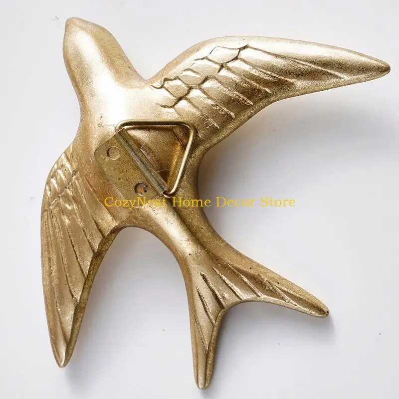 92MF Indoor Flying Bird Wall Decors, 3 Piece Gold Resin Wall Art Sculpture Set with Raised Wing Detail for Study, Office, Cafes,