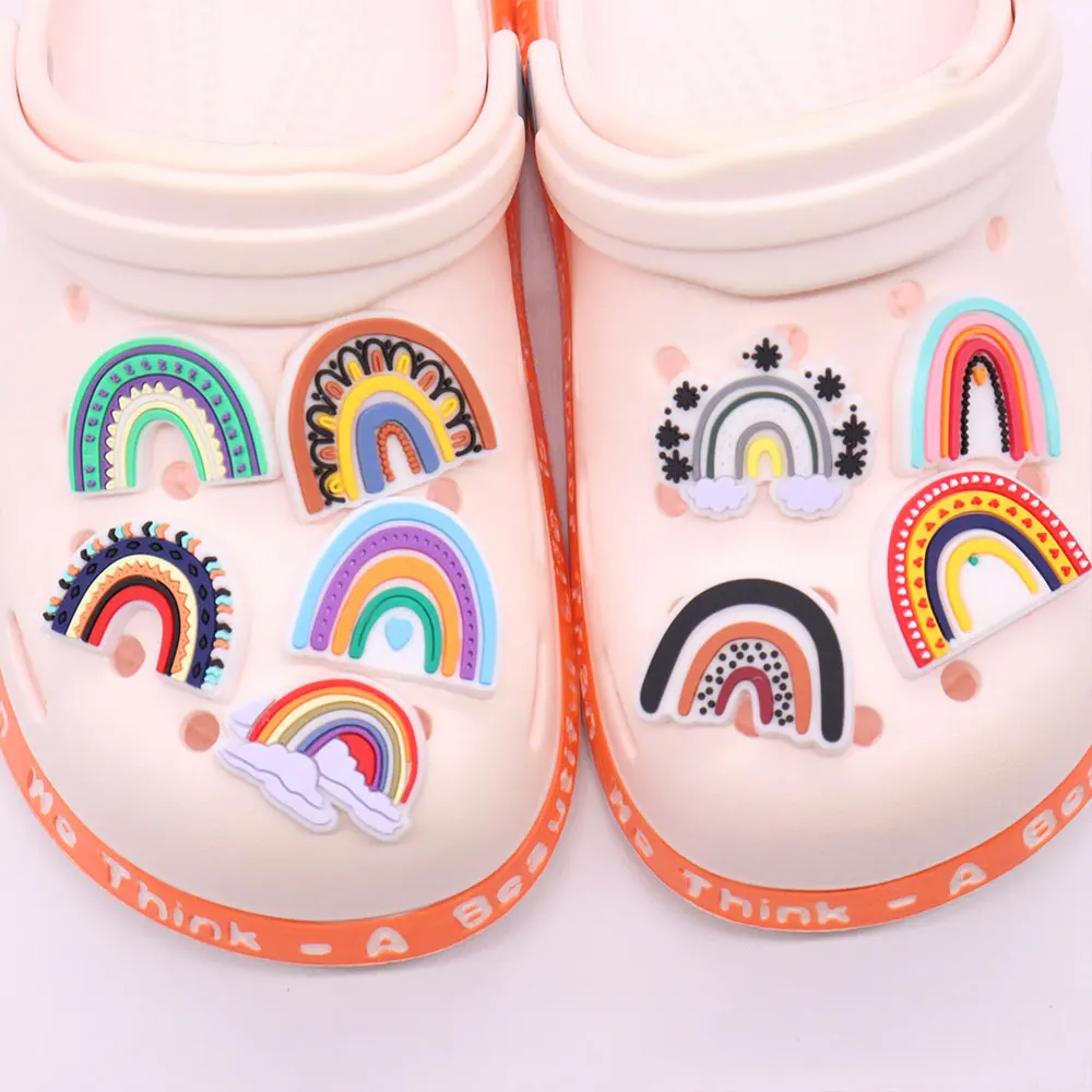 Dijes de PVC para zapatos de 1 a 9 piezas, accesorios coloridos de nubes de arcoíris, sandalias, adornos para niños, regalo DIY