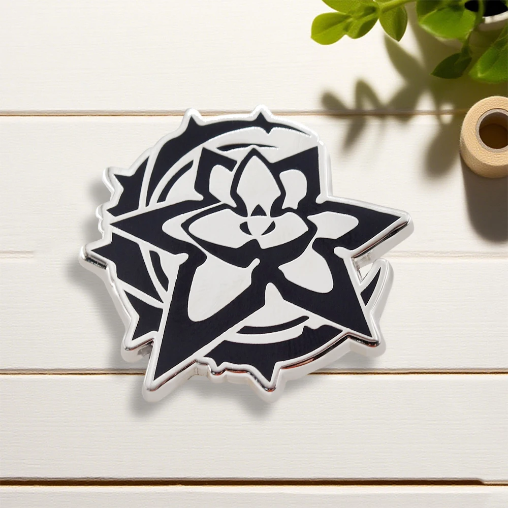 إليسيا شعار بروش مطاردة النار ثلاثة عشر أبطال جي شارة معدنية لعبة هونكاي تأثير 3 البضائع التلبيب دبوس هدية ملحق