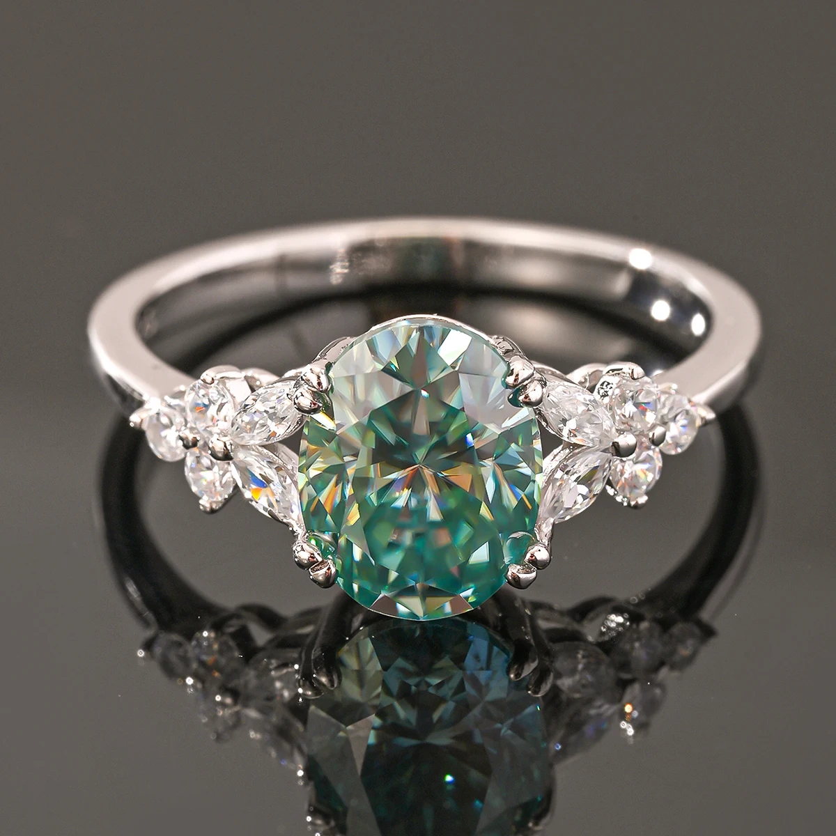 

S925 sterling silver plated with 18K white gold blue-green oval moissanite flower ring 9*7mm/2.0ct for women gift