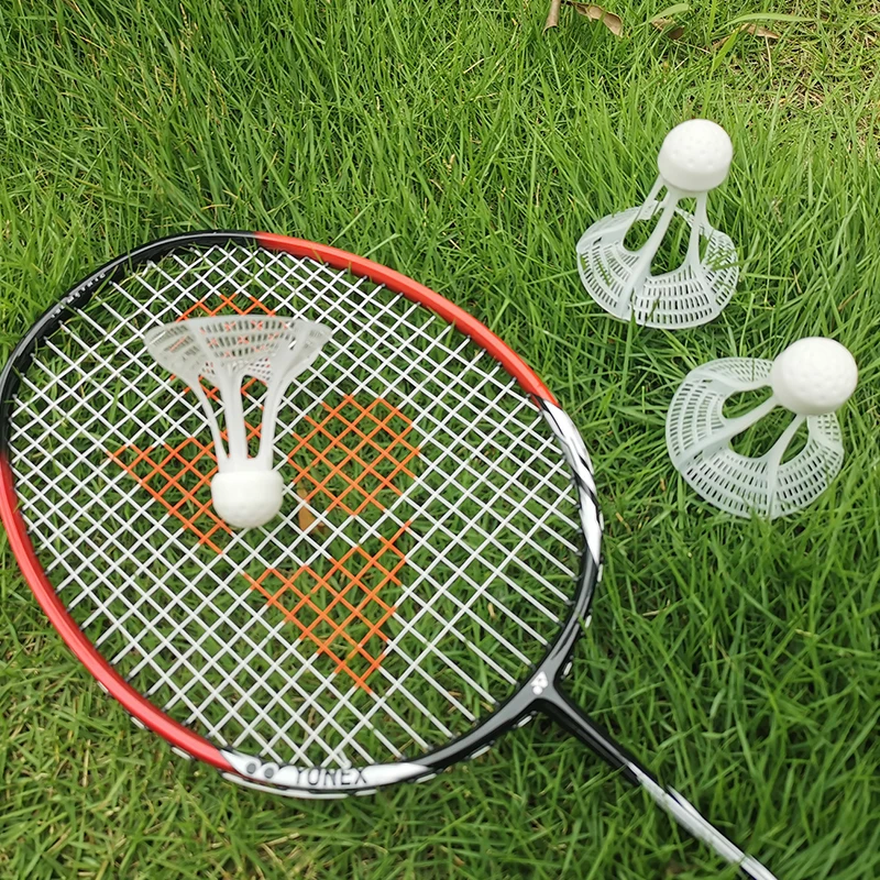 Winddichte badminton Outdoor Badminton Winddichte plastic bal Nylon shuttle Stabiele weerstand Sporttrainingsballen