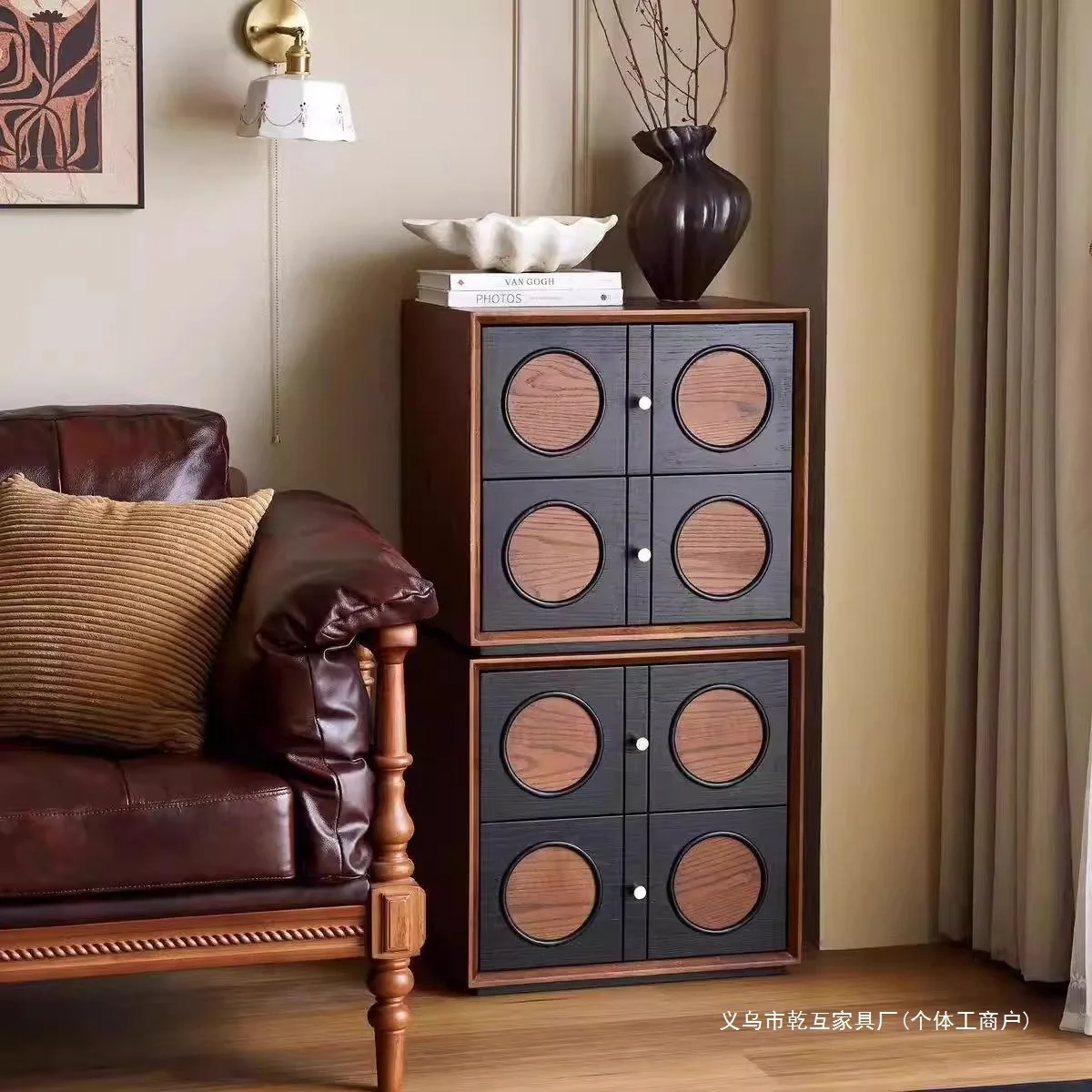 خزانة دلو على طراز العصور الوسطى خزانة دلو من الخشب الصلب أريكة جانبية لتناول الطعام خزانة جانبية لغرفة المعيشة