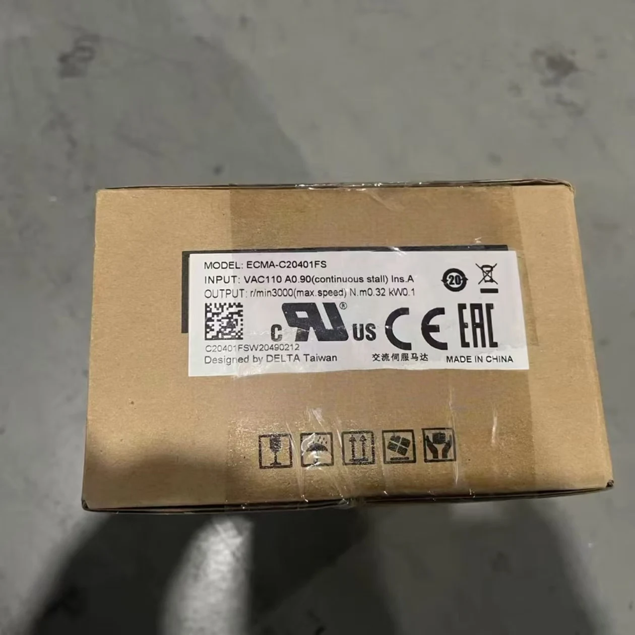 เซอร์โวมอเตอร์ ECMA-C20401FS ECMA-C20602RS ใหม่เดิม