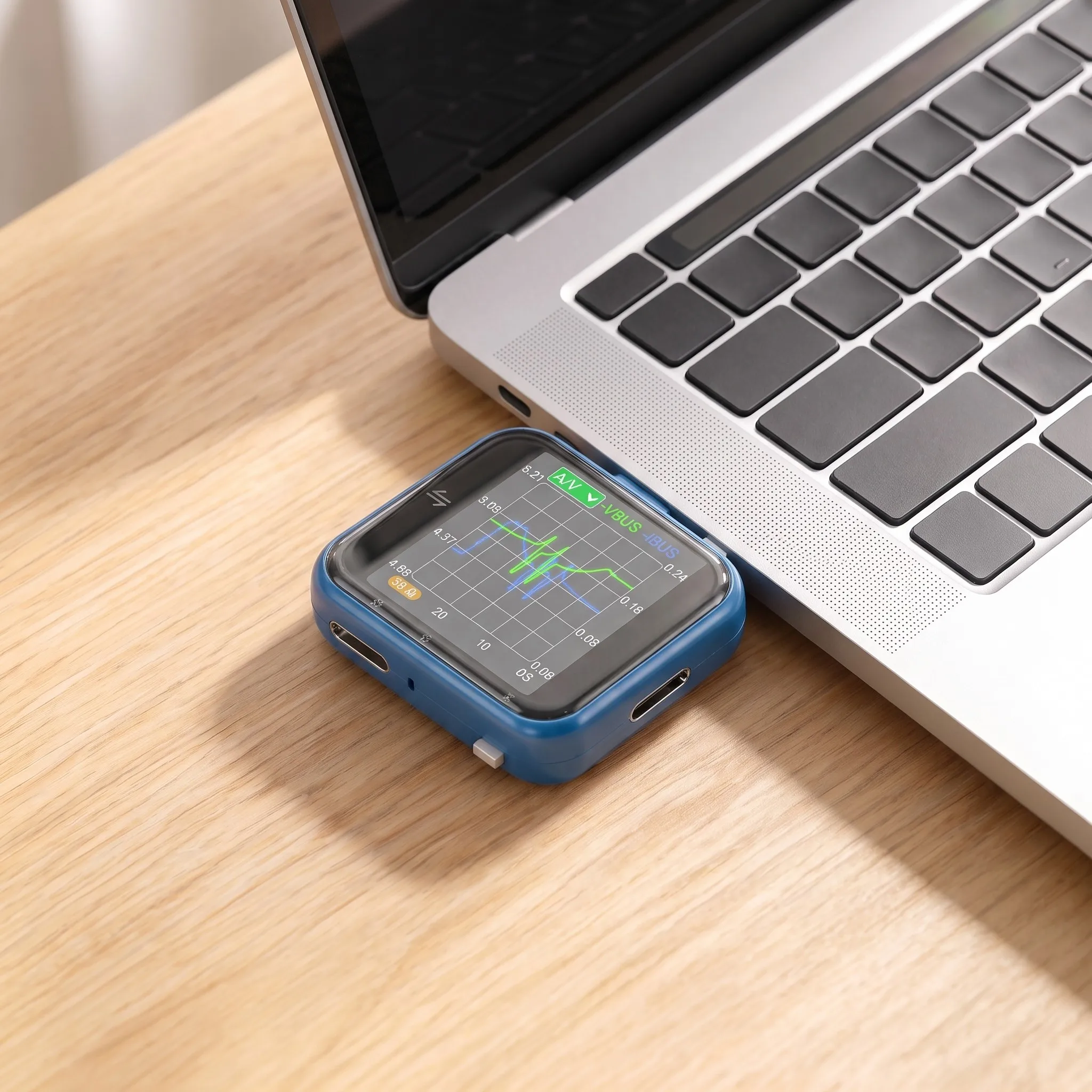 Fast Charging Protocol Analyzer USB C Tester 2.5D Curved Tempered Glass Metal And Plastic Build For PD 3.0 Chargers