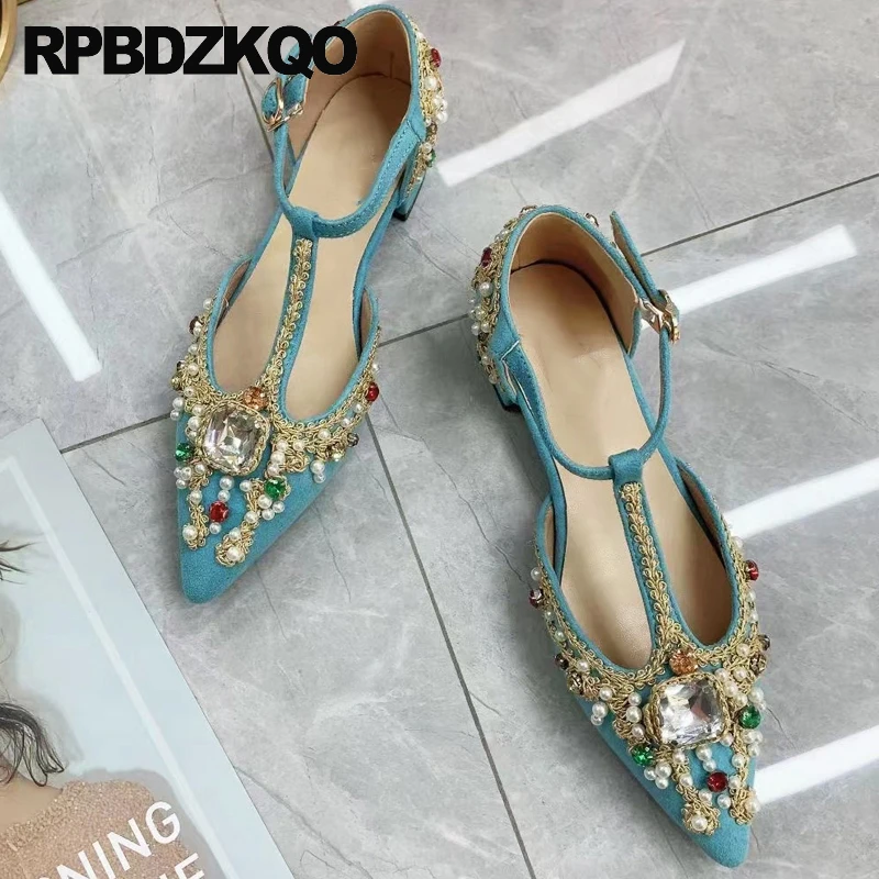 

Diamond T Strap Women Nubuck Real Leather Jewel Chunky Shoes Low Heel Peacock Sandals Pearl Rhinestone Embroided Pointed Toe