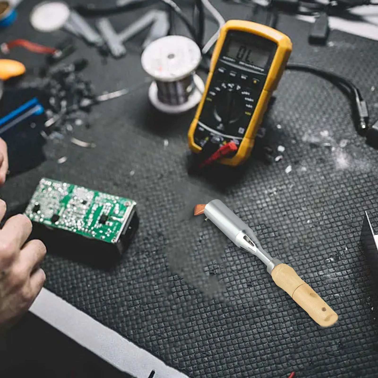 

Паяльный инструмент 300 Вт Паяльная горелка 300 Вт Удобная ручка Легкий дизайн Мощная производительность Надежная и долговечная