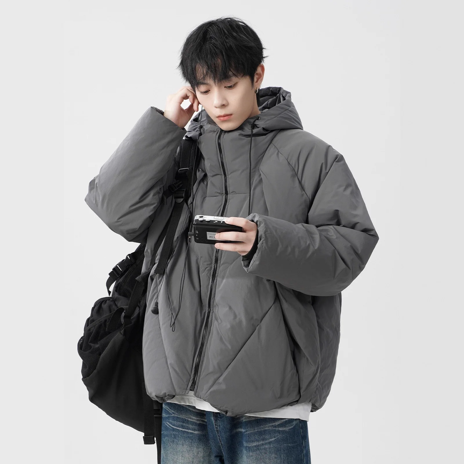 

Зимнее мужское пуховое пальто, новая утолщенная морозостойкая мужская куртка с капюшоном, простая однотонная свободная мягкая повседневная мужская верхняя одежда с длинными рукавами