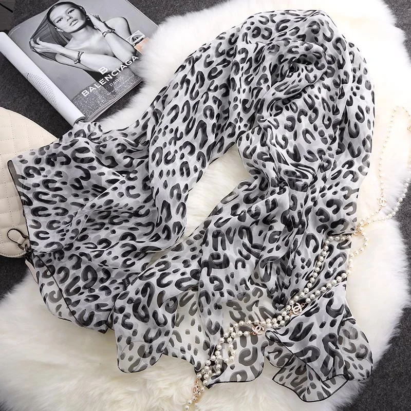 long-silk-scarf-women's-black-and-white-leopard-print-silk-shawl-versatile-for-all-seasons-spring-summer-autumn-winter
