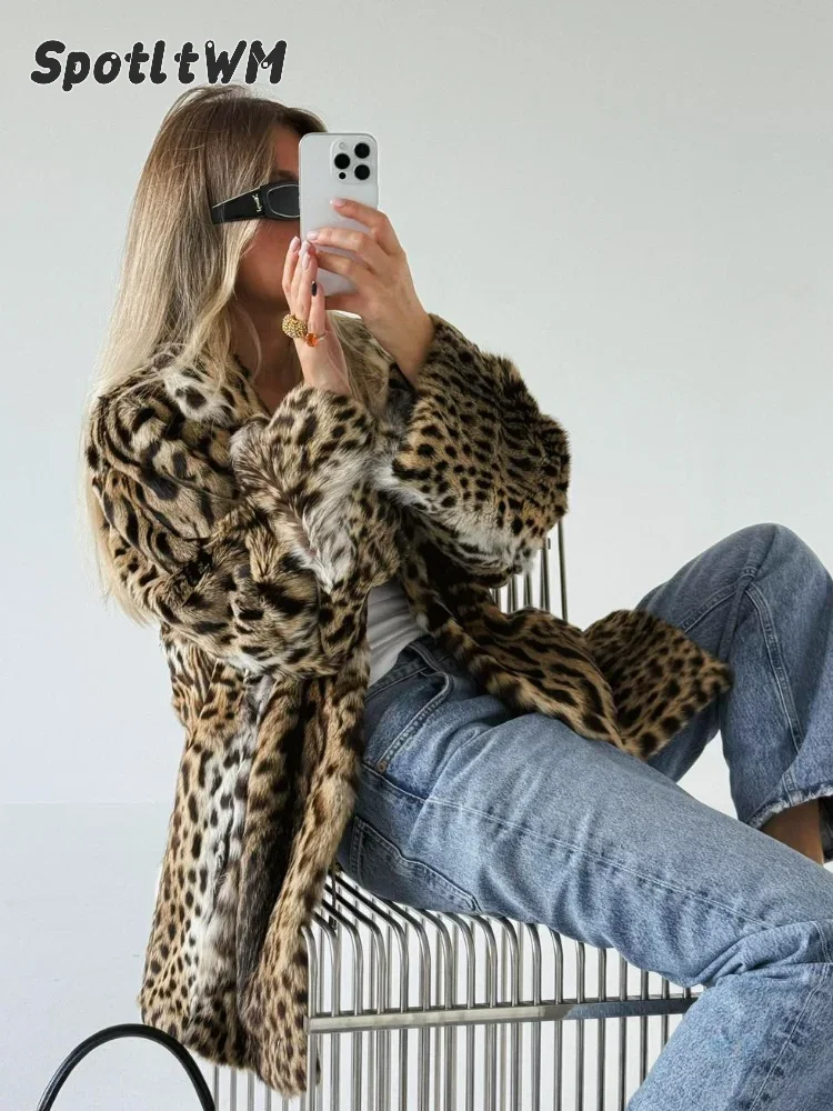 Chic Women Leopard Print Faux Fur Loose Fit Coats Lapel Long Sleeve Open Front Cropped Coat Fall Winter Lady Casual Street Outer