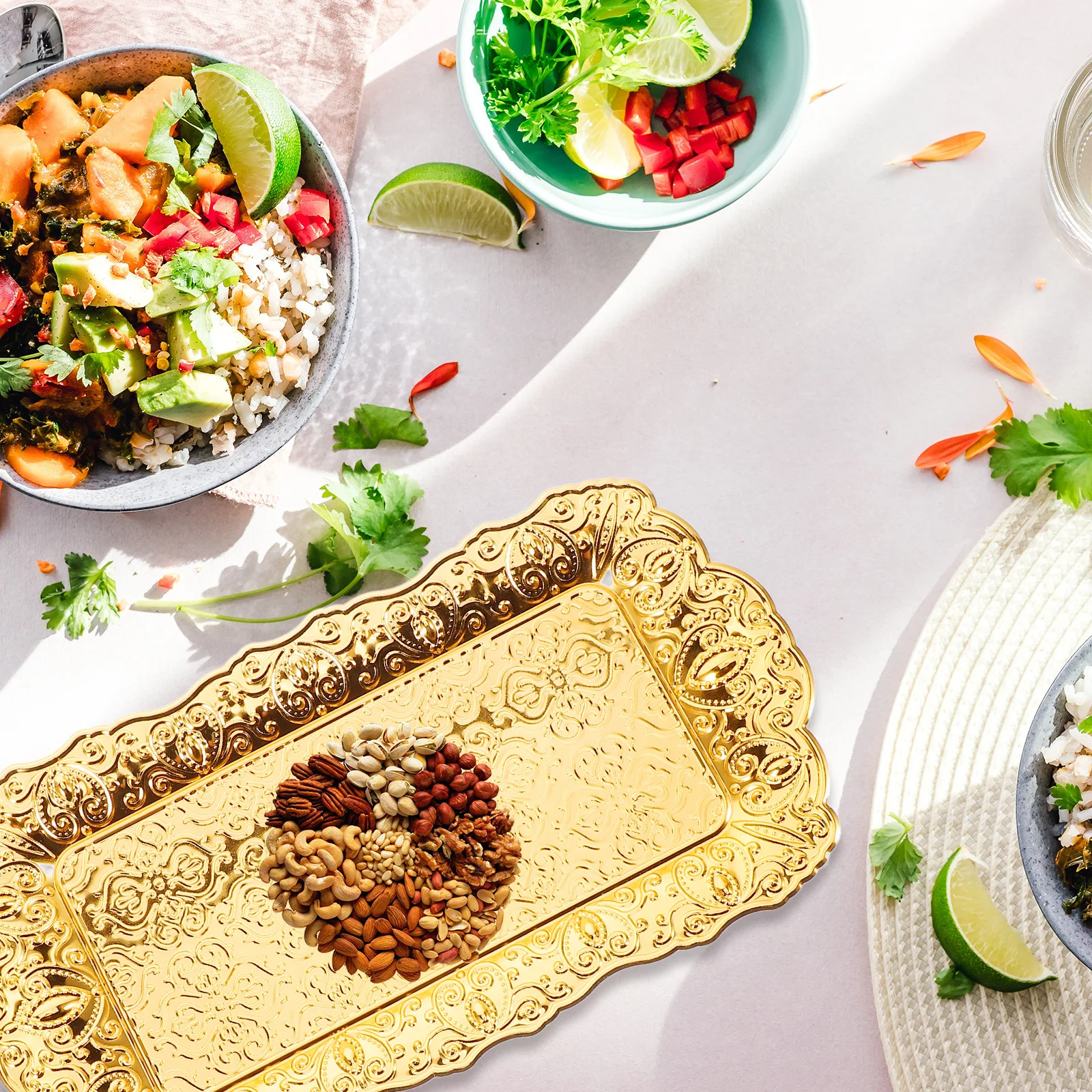 

Fruit Tray Creative Design Large Capacity Aluminum Alloy Multifunctional Serving Platter For Living Room Coffee Table