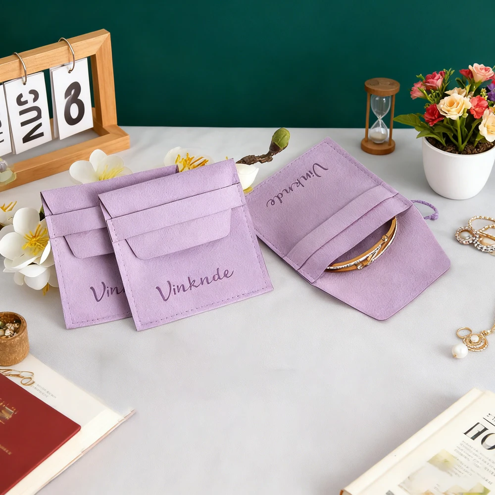 

Custom Velvet Jewelry Pouch with Logo 8x8cm Small Microfiber Bag for Earrings Rings Necklace Cosmetic Package Pouch Wedding Gift