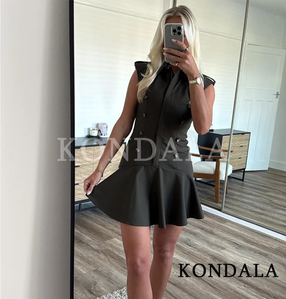 فستان KONDALA قصير نحيف مزدوج الصدر للنساء فستان غير رسمي بدون أكمام بطية صدر السترة 2025 فستان قصير أنيق للحفلات للسيدات