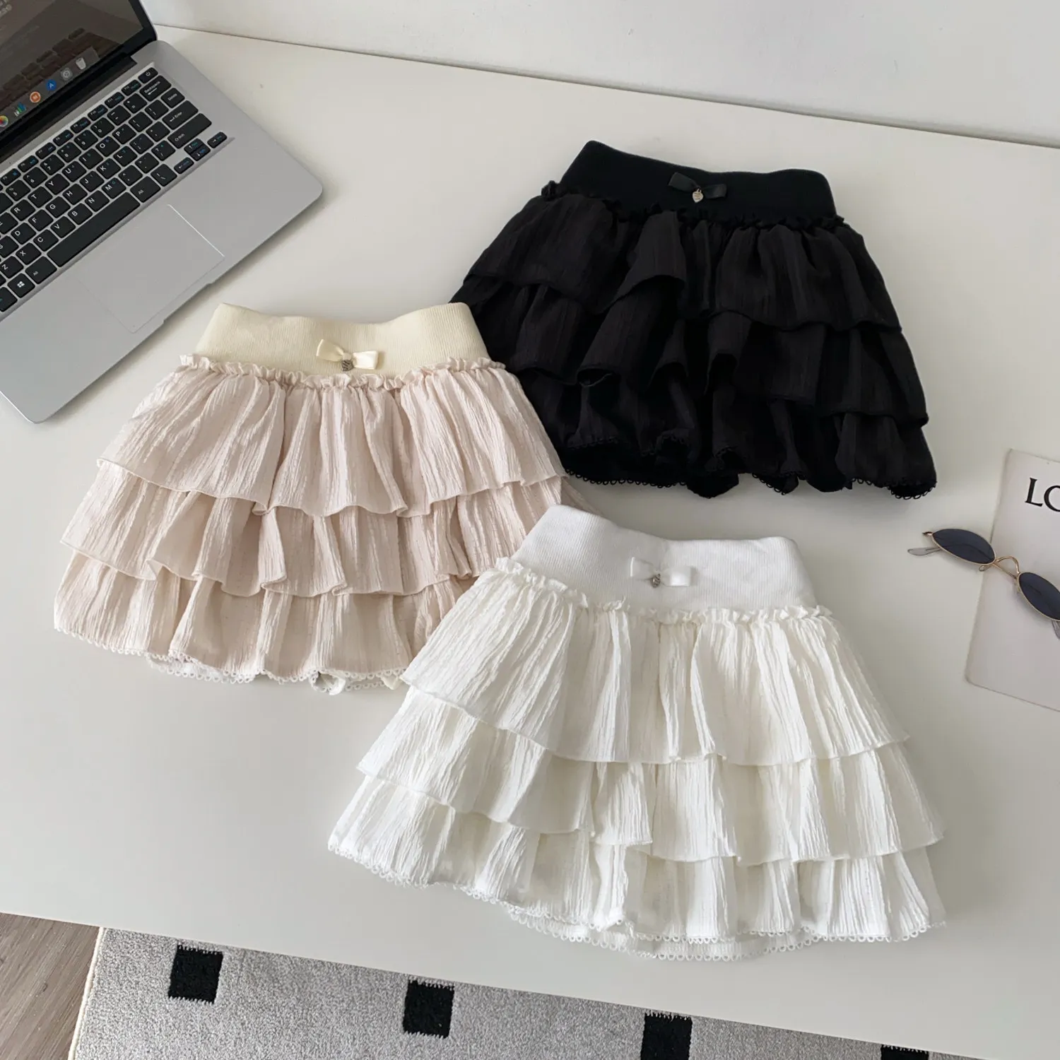 

Женская короткая юбка-трапеция с высокой талией, облегающая, с бантом и кружевом, однотонная, элегантная, в стиле Y2K, для уличной моды и работы, весна 2026