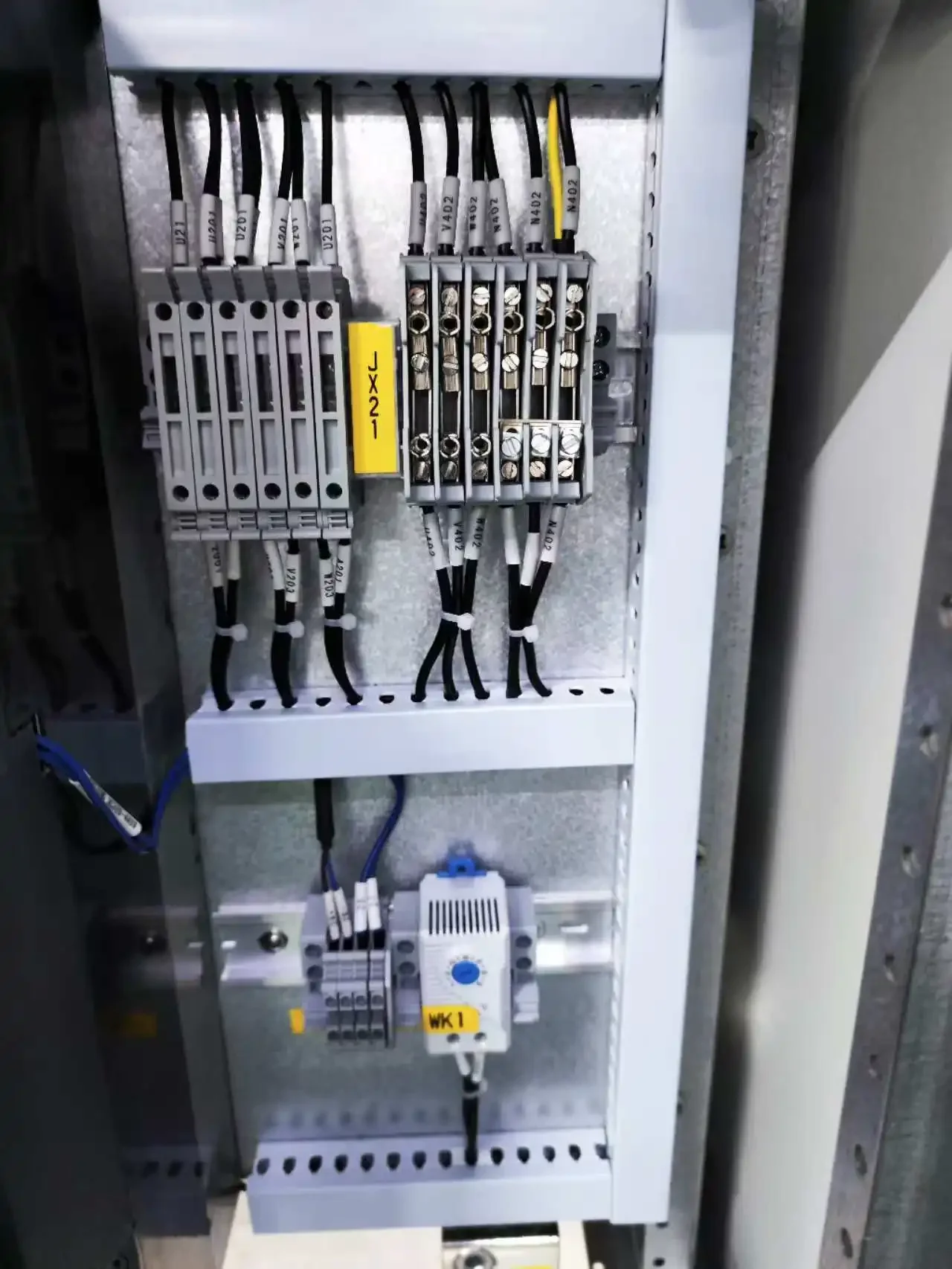 PDC 6000A Power Supply Box Distribution 3 Phase Power Distribution Box Electrical Panel Boxes Low Voltage Switchgear Cabinet