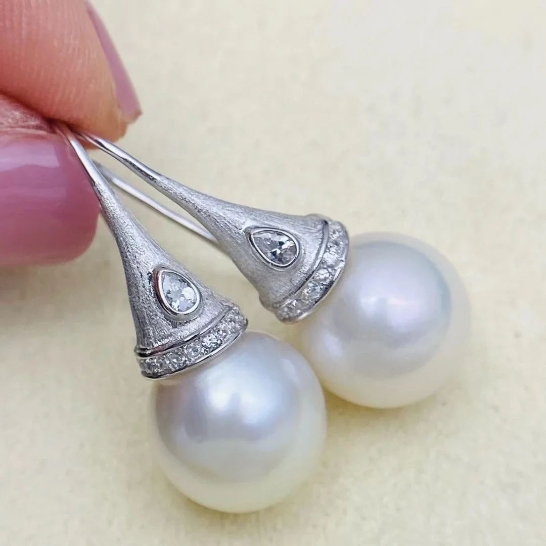 Elegant and Beautiful Pearl Earrings AAAA 9-10mm 10-11mm 11-12mm Natural South Sea Round Pearl Earrings 925s