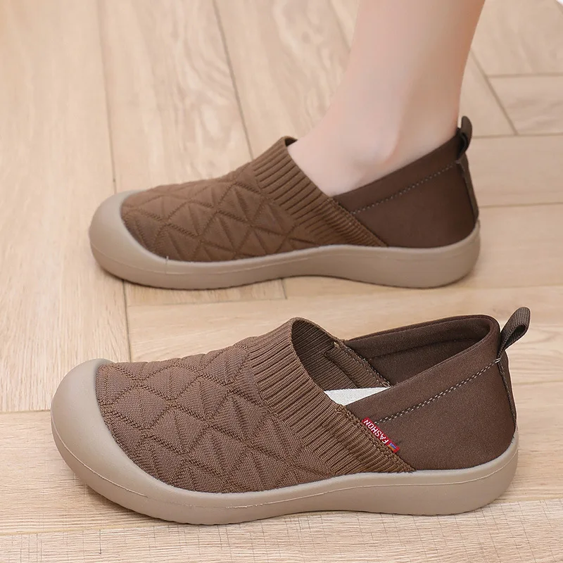 

Spring Autumn Women's Soft Bottom Fashion Mom Shoes Lightweight Comfortable Anti-slip Work Shoes Slip-On Single Shoes