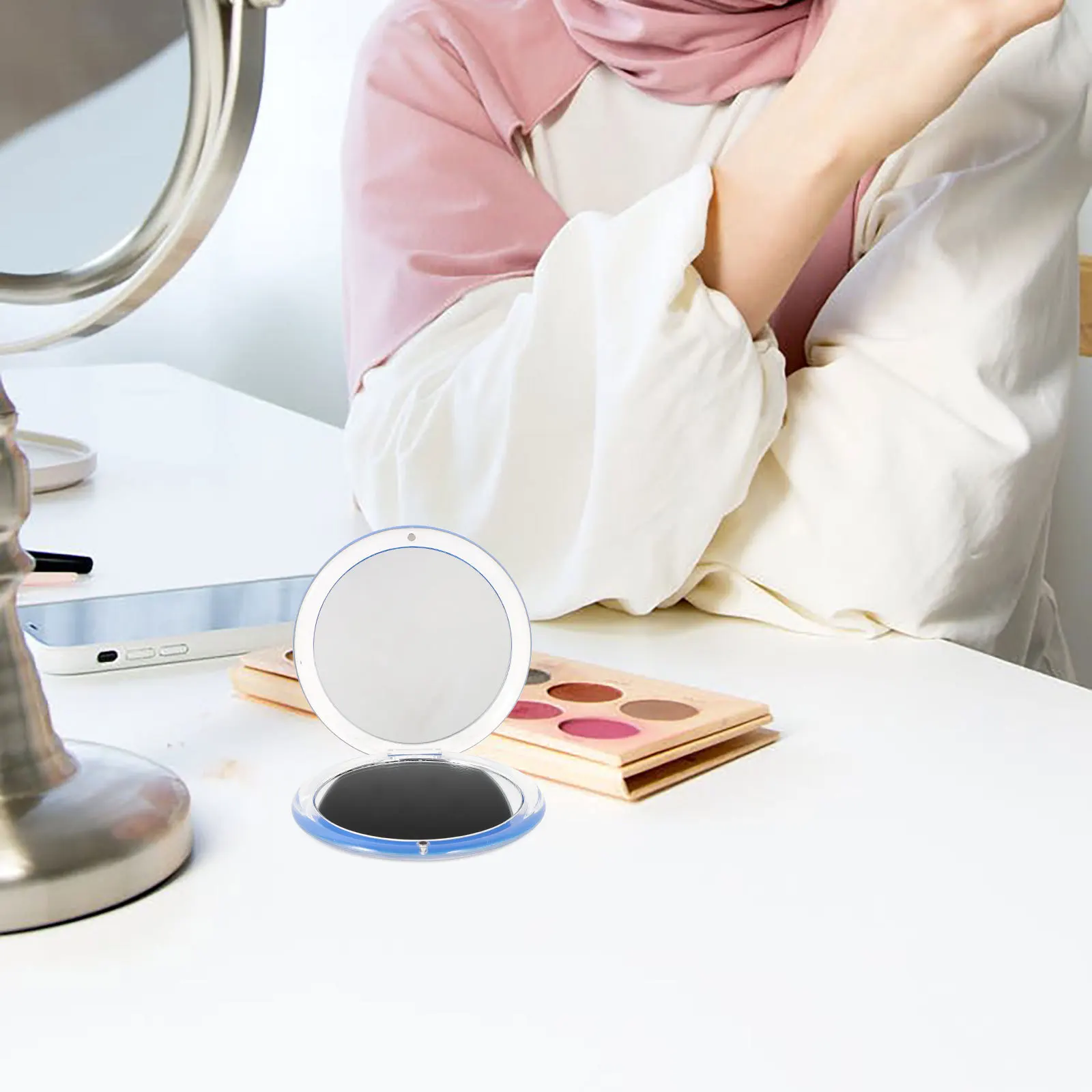 Espejo compacto portátil Mini espejo de maquillaje redondo plegable con aumento 7X Acabado de resina suave de doble cara Ideal para viajes