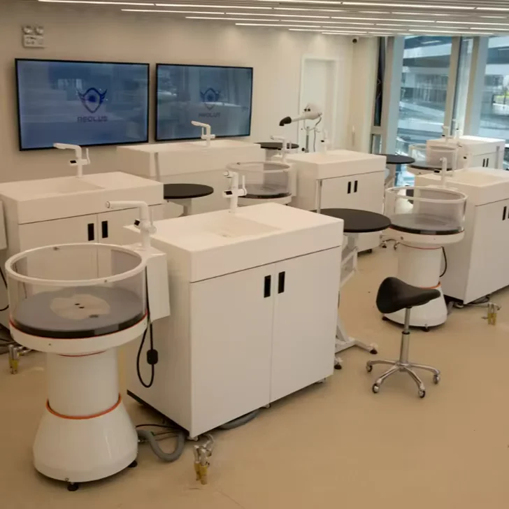 

2025 Grooming Salon Cat Bath Equipment Cat Bath Grooming Near Me in Bathtub Cleaning Bath Kit/Set Wholesale Supplier Cat Bathtub