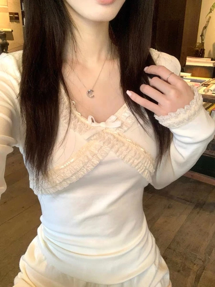 

Deeptown Sweet Elegant T-shirts Women Shoujo Girl Aesthetic Bow Long Sleeve Tees Korean Style Coquette Lace Patchwork T-Shirts