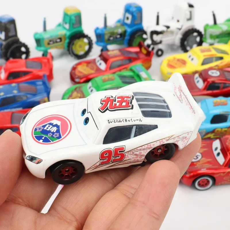 25 styles Lightning McQueen Disney Pixar Cars Toy 1:55 Metal Diecast Car Kids Toy Car Christmas Gift