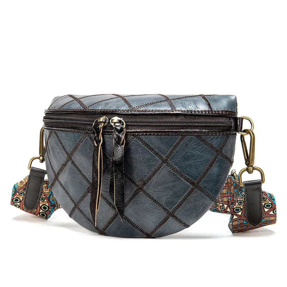 

Classic Splicing Women's Chest Baotou Layered Leather Women's Crossbody Bag