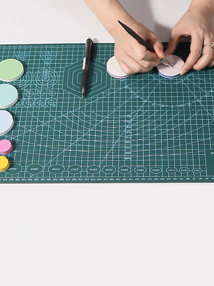 Self Healing Cutting Mat Gridded Cutting Board Double-Sided Rotary Cutting Board 90x60cm for Scrapbooking DIY Projects