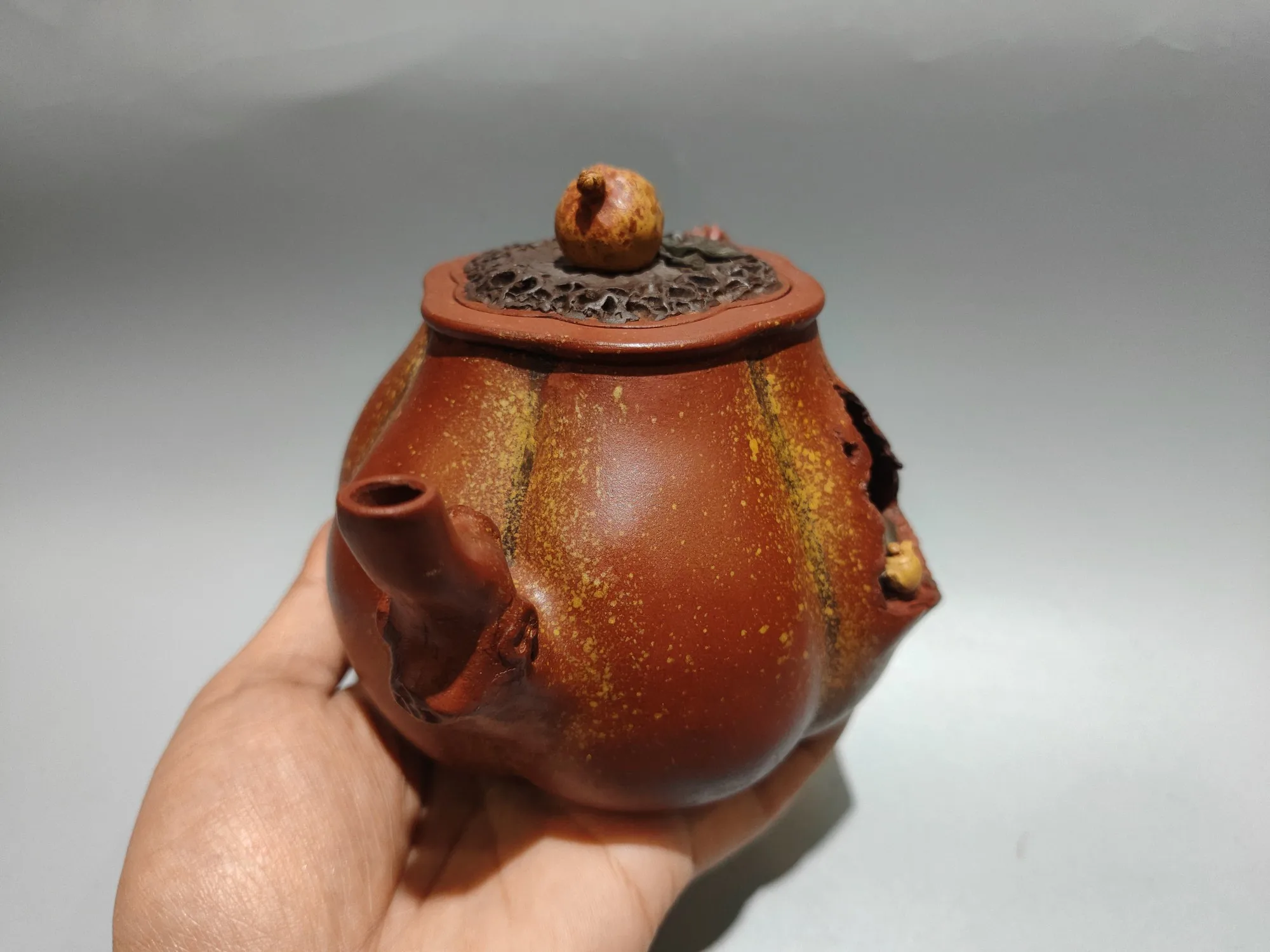 Yixing Purple Clay Teapot Tea Saint Statue of Lu Yu Two tone teapot Tree Root Mouth Pot Kettle Teapot Study Amass wealth