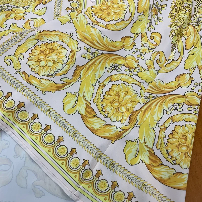 مجموعات الرجال الملكي الفاخرة نمط المحكمة 2 قطعة السراويل دعوى ملابس غير رسمية الأزهار الطباعة الرقمية قصيرة الأكمام قمصان Ropa Para Hombre