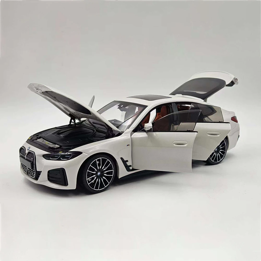 Bmw I4 M50 2022 1:18 Scale Limited Edition Die-cast Static Luxury
