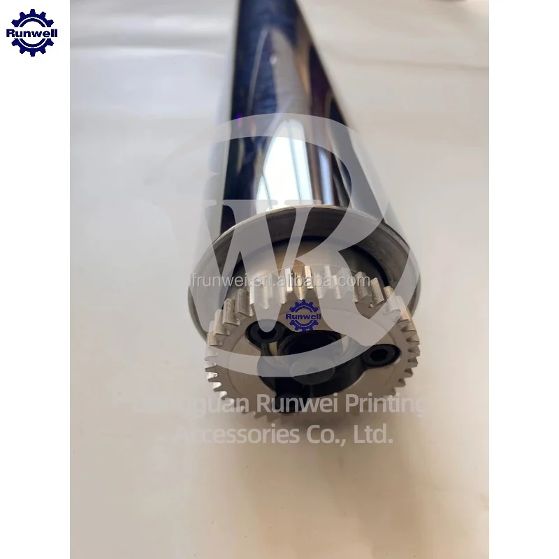 Heidelberg Offset Printing Machine Parts 71.030.220 CD102 SM102 Compatible 1060x98mm Wash Up Brush Roller