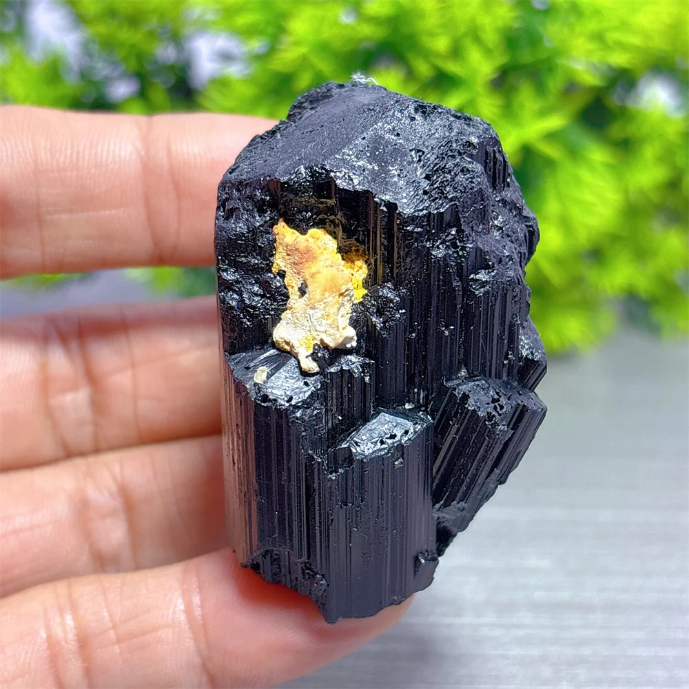 Black Tourmaline Specimen Natural Crystal Home Decor Items Room Decor Luck Quartz Stone Garden Reiki Healing Energy Love Gifts