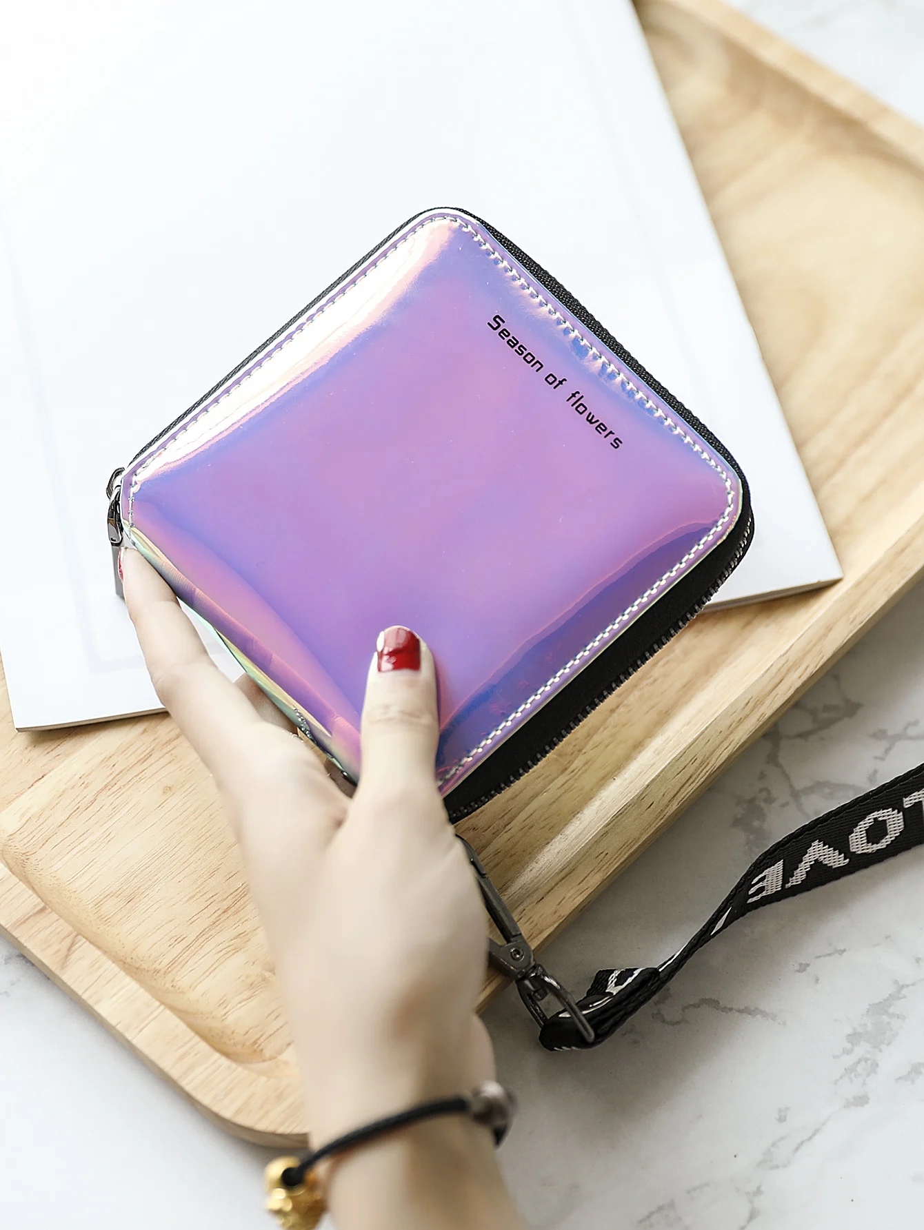 Fashionable laser colored women\'s short wallet PU leather large capacity multi card slot ID card holder long wallet coin purse