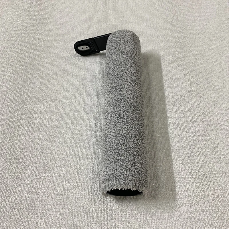 Original accessories of Roborock F25ACE Vacuum Cleaner: F25 Combo roller brush and filter element consumables