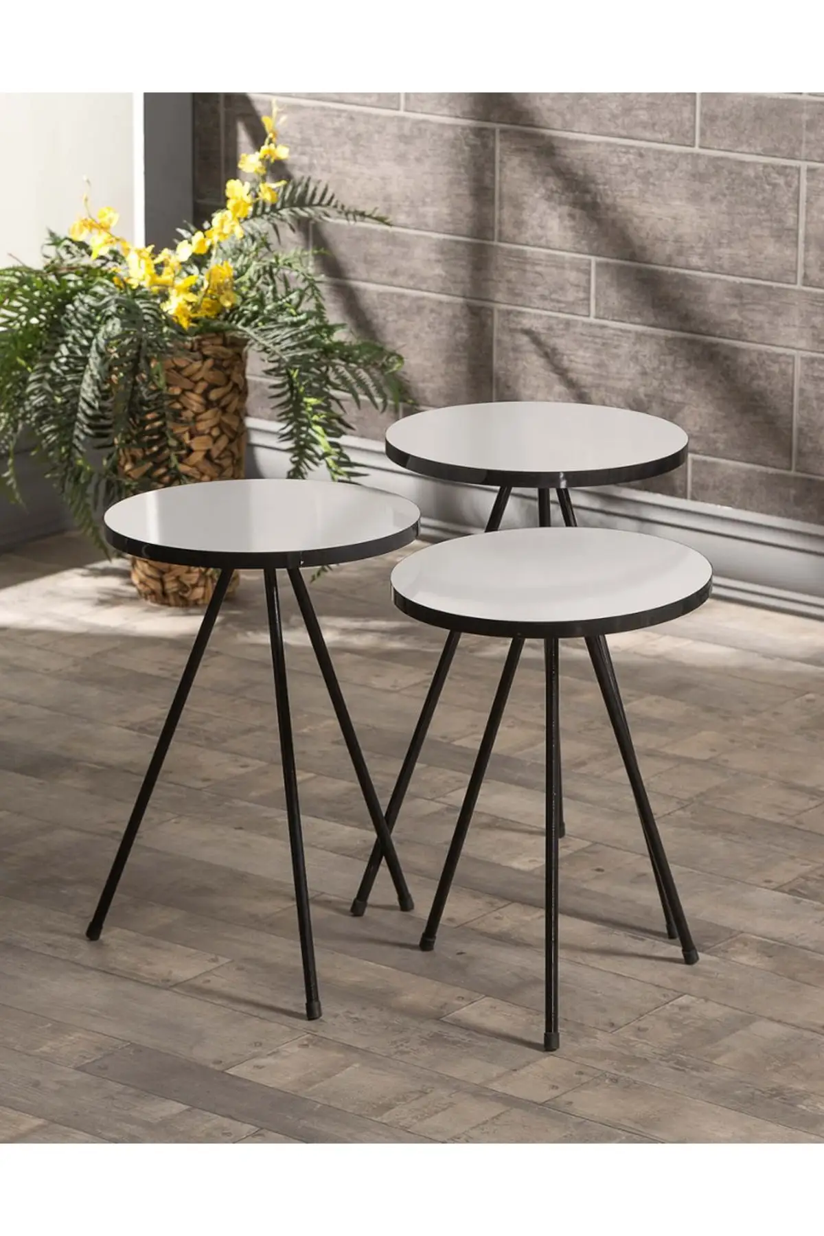 Zigon Coffee Table 3 Pcs Metal Toe Black White